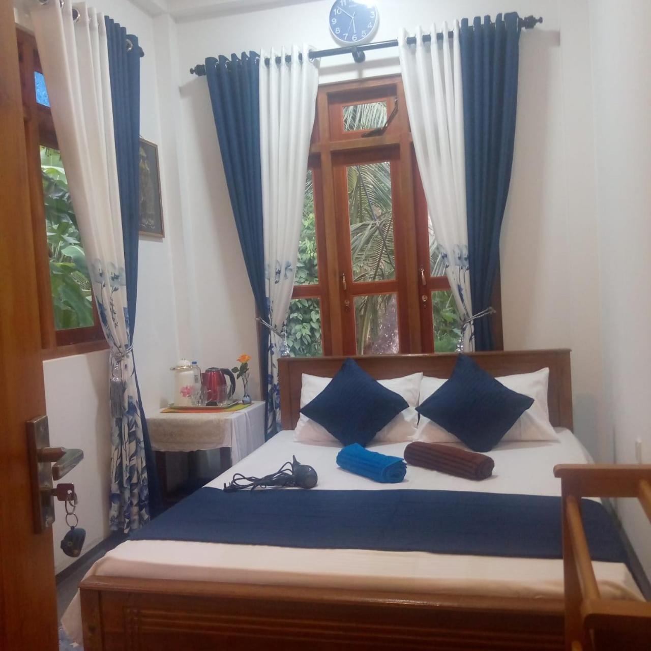 Alexandra Home For Foreign Tourists Only Gampola Exterior photo