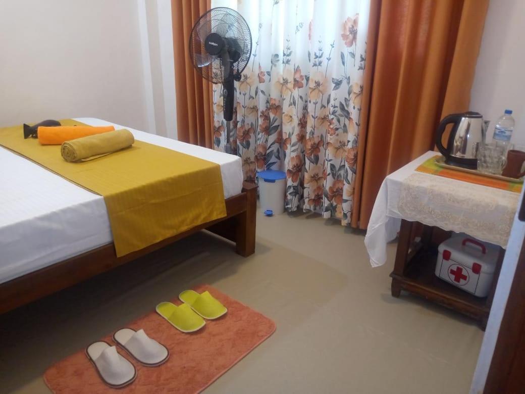 Alexandra Home For Foreign Tourists Only Gampola Exterior photo